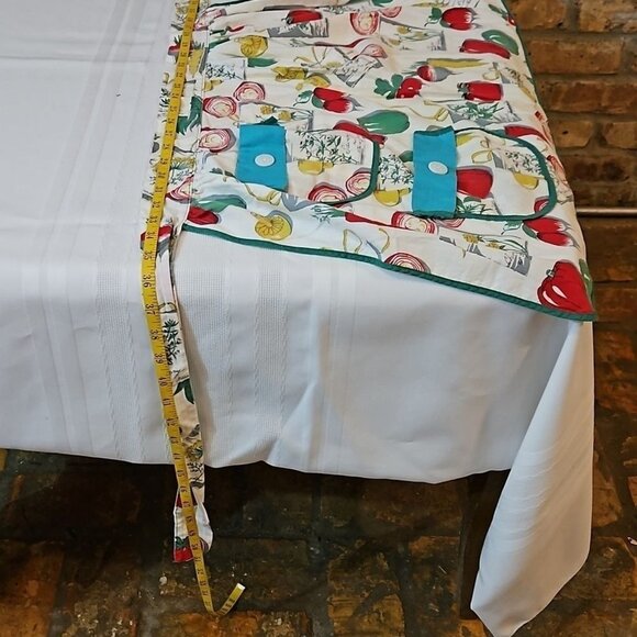 Vintage Vegetable themed apron - Picture 8 of 8